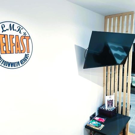 Lmk, Spacious 1 Bedroom Ground Floor Apartment, Ev Charger, Free Parking Wi-Fi, Great Location Belfast Ngoại thất bức ảnh
